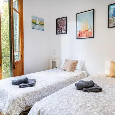 Centric Apartments Sagrada Famila 3