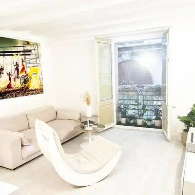 White Apartment Barcelona