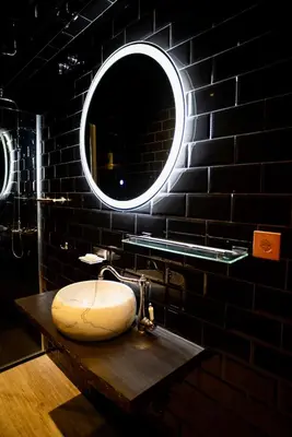 a bathroom with a white sink and a mirror at Hotel Lincoln Lounge in Barcelona
