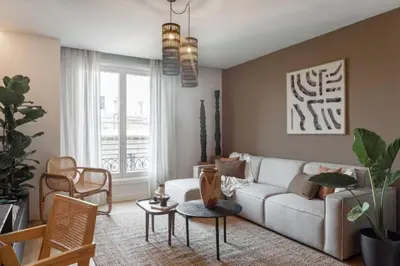 a bedroom with a large bed and a large window at Pende - 1 bedroom and swimming pool in Passeig de Gracia in Barcelona