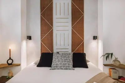 a bathroom with a sink and a mirror at Sanga - 2 bedroom in Eixample Esquerra in Barcelona