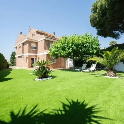 Casa Nina junto Barcelona Centro y playa