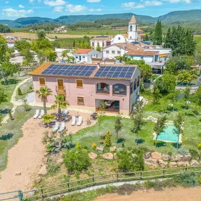Beautiful Home In Guardiola De Fontrubí
