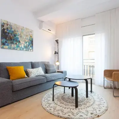 Agradable y luminoso apartamento ideal para 5