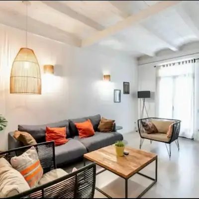 Stylish apartment in Plaça Espanya