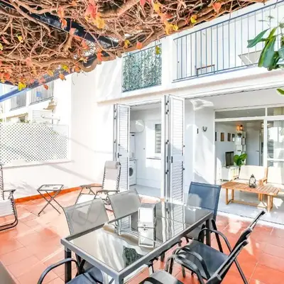AIGUADOLÇ APARTMENT