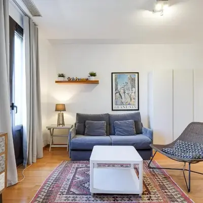Gran Via City Center Apartment