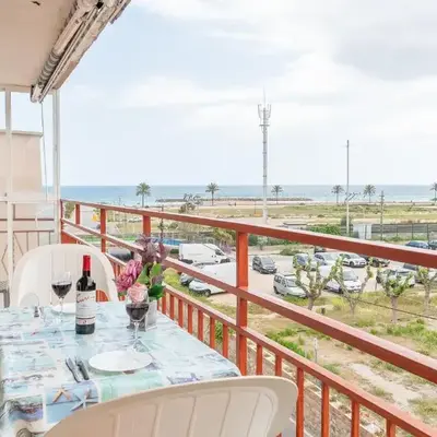 Side Sea Cunit sea views