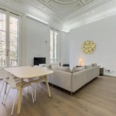 Precioso apartamento en Rambla Cataluña 35