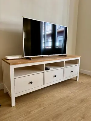 a white entertainment center with a flat screen tv on top at Loft Premium en Barcelona in Barcelona