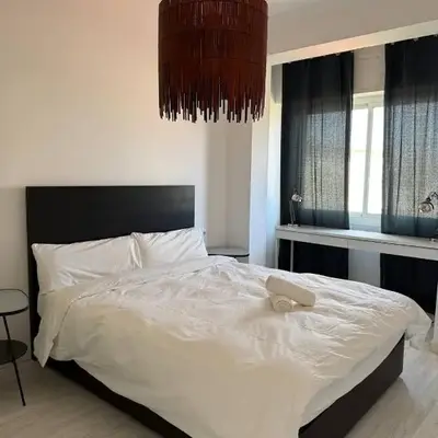 City Center 3 Bedroom Apartment!