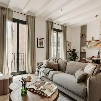 Orosi - 2 bedrooms and balcony in Poble Sec