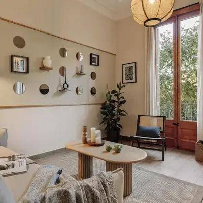 Kusku - 3 bedrooms and balcony in Eixample Dreta