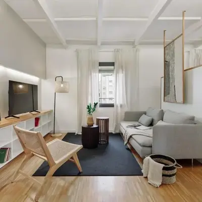 Celoni - 1 bedroom and office in Sagrada Família