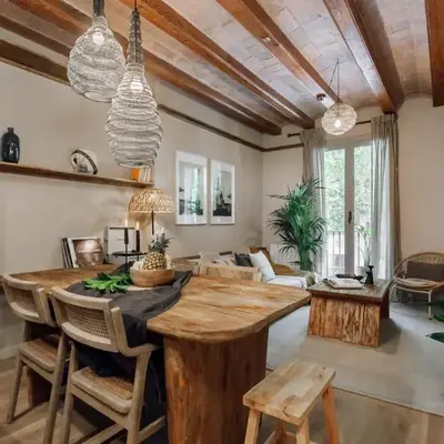 Sande - 2 bedrooms and balcony in Eixample Dreta