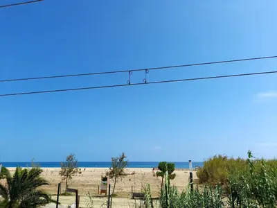 a view of the beach from the house at Canet playa in Canet de Mar