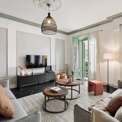 Valls - 2 bedrooms and office in Gràcia