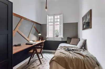 a living room with a couch and a table at Ossau - 3 bedrooms in Sant Gervasi in Barcelona