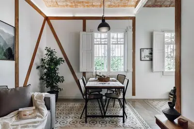 a bedroom with a desk and a bed and a window at Ossau - 3 bedrooms in Sant Gervasi in Barcelona