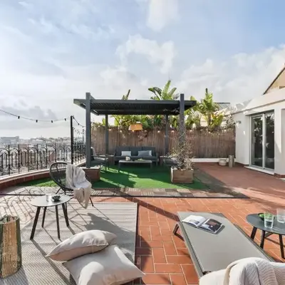 Tossa - 2 bedroom and terrace in Eixample Esquerra