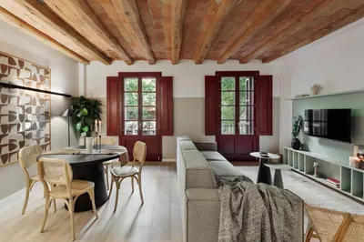 a bedroom with a bed in a room at Cadaques - 1 bedroom and balcony in Sant Antoni in Barcelona