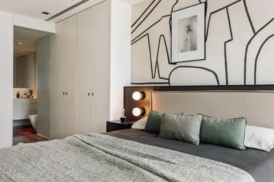 a bedroom with a bed and a desk at Lewitt - 1 bedroom in Eixample Dreta in Barcelona