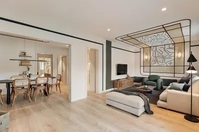 a home office with a desk and a chair at Kadikoy - 4 bedrooms and terrace in Sant Gervasi in Barcelona