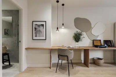 a kitchen and living room with a counter top at Jabillos - 2 bedrooms and balcony in El Putxet in Barcelona