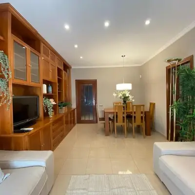 Centric Apartment with Balcony
