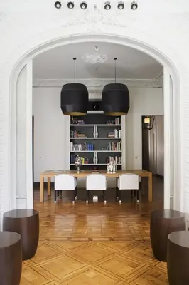 a dining room with a table and chairs at Praktik Rambla in Barcelona