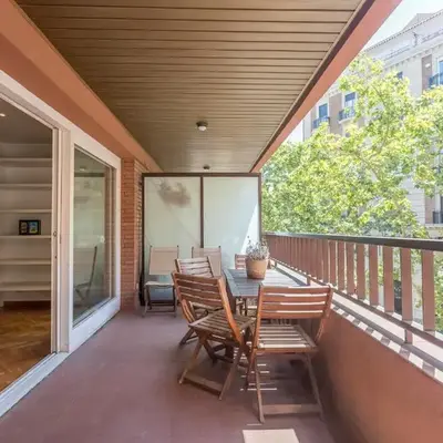 Apartment Barcelona Rentals - Classic Bonanova Apartment