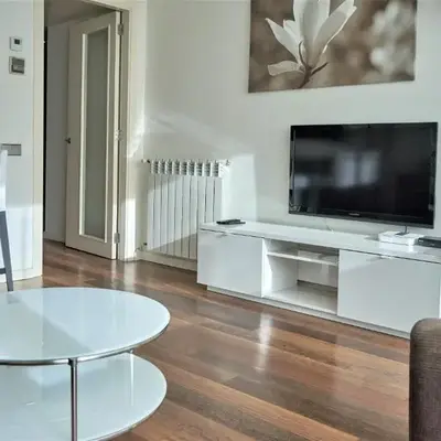 Apartamento Via Augusta 153