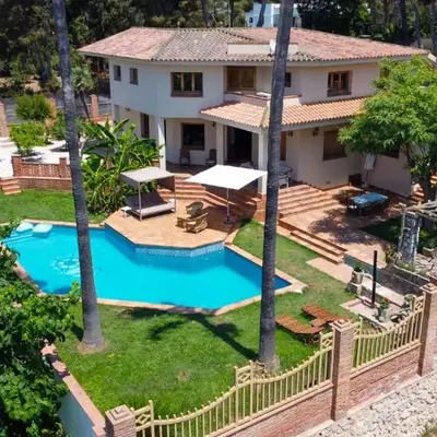 Villa El Faro by Hello Homes Sitges
