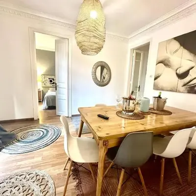 Big and Bright Apartment BCN