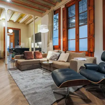 Avinyo 2 Gotic · Spacious Loft in Gothic Quarter!