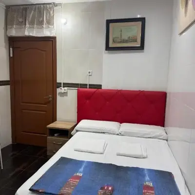Hostal Granvia 628