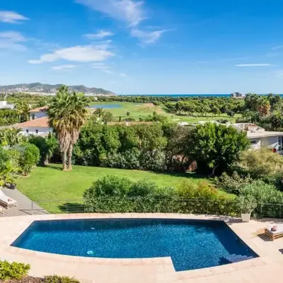 Villa Miramar by Glasir