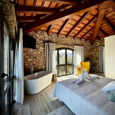 Alojamiento MAS EL CASTELL DEL BRULL B&B