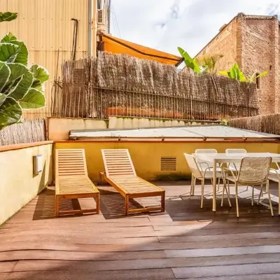 The Collection Barcelona - Pl Universitat Comfortable 3BD with private patio