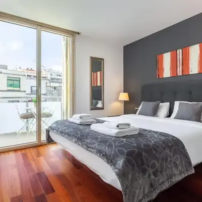 The Collection Barcelona - 3bedroom Duplex with balcony in plaza Cataluña