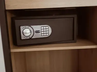 a cabinet with a radio on a shelf at Molino Fresh in Barcelona