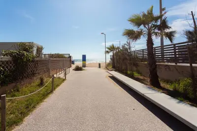 Gallery image of A pie de playa en Gavá mar! in Gavà